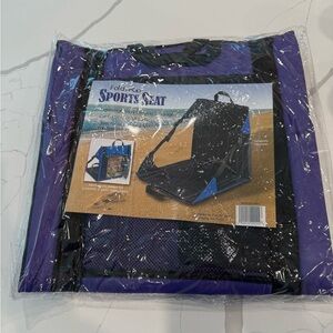 Purple and Black Foldable Sports Seat